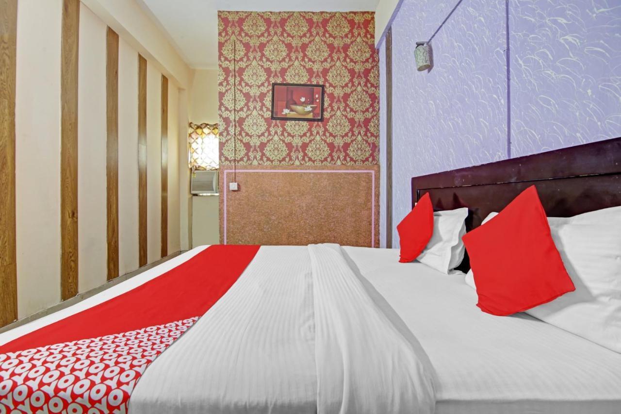 Hotel O Glorious Stayz Нойда Экстерьер фото