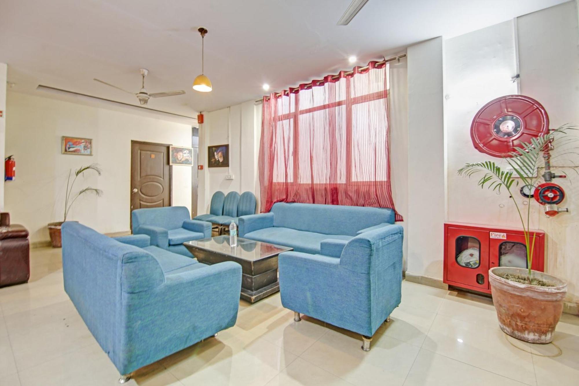 Hotel O Glorious Stayz Нойда Экстерьер фото